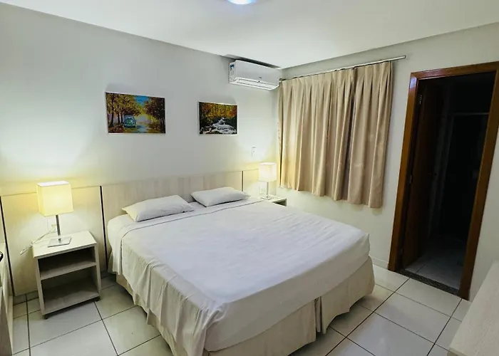 Apto 3 Quartos No Golden Dolphin
