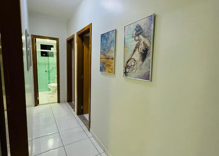 Apto 3 Quartos No Golden Dolphin