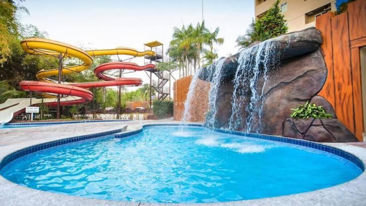 Apartment Apto 3 Quartos No Golden Dolphin *